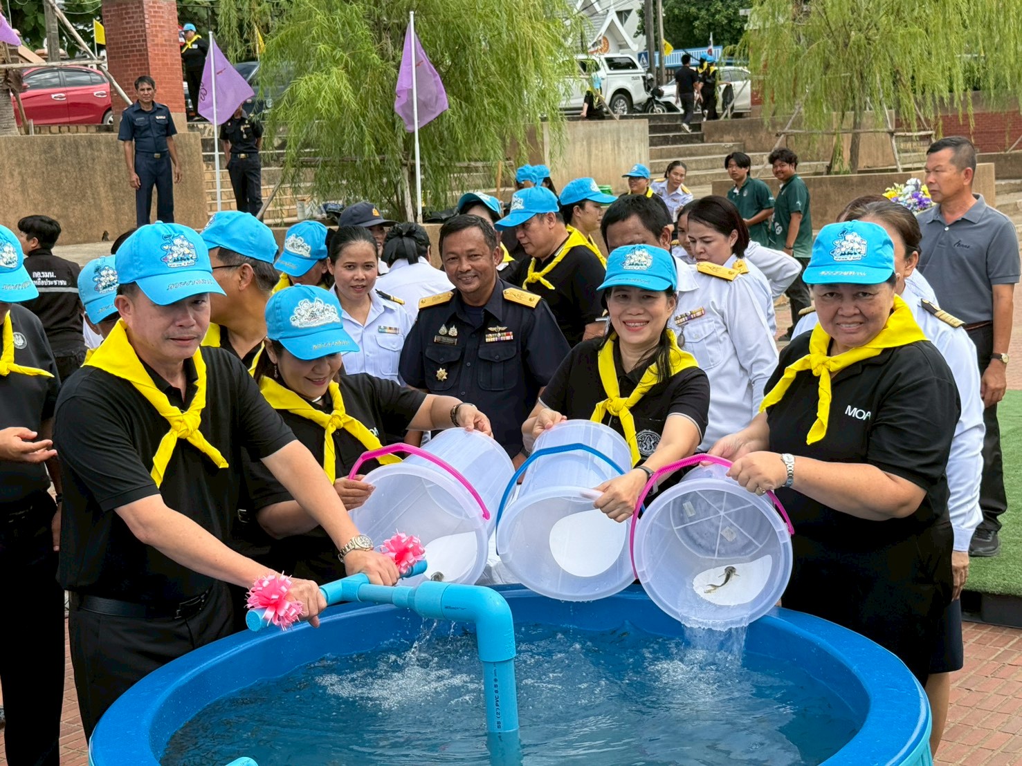 title - ส.ป.ก.พิษณุโลก เข้าร่วมกิจกรรมจิตอาสาพัฒนาปรับภูมิทัศน์ และปล่อยพันธุ์สัตว์น้ำ เฉลิมพระเกียรติสมเด็จพระนางเจ้าฯ พระบรมราชินี เนื่องในโอกาสวันเฉลิมพระชนมพรรษา 3 มิถุนายน 2569